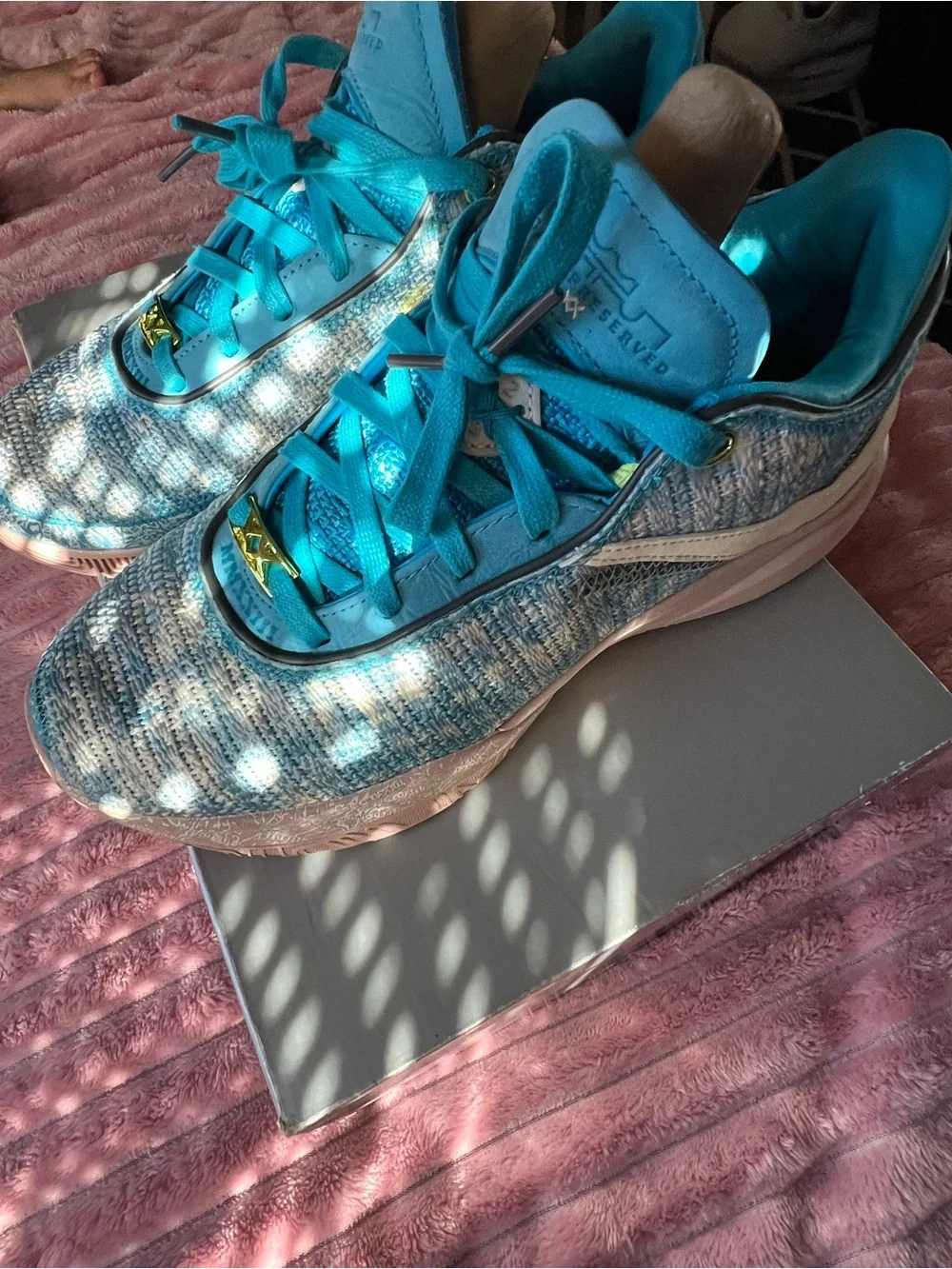 Lebron XX Low-Top Athletic Sneakers with Cream Swoosh
